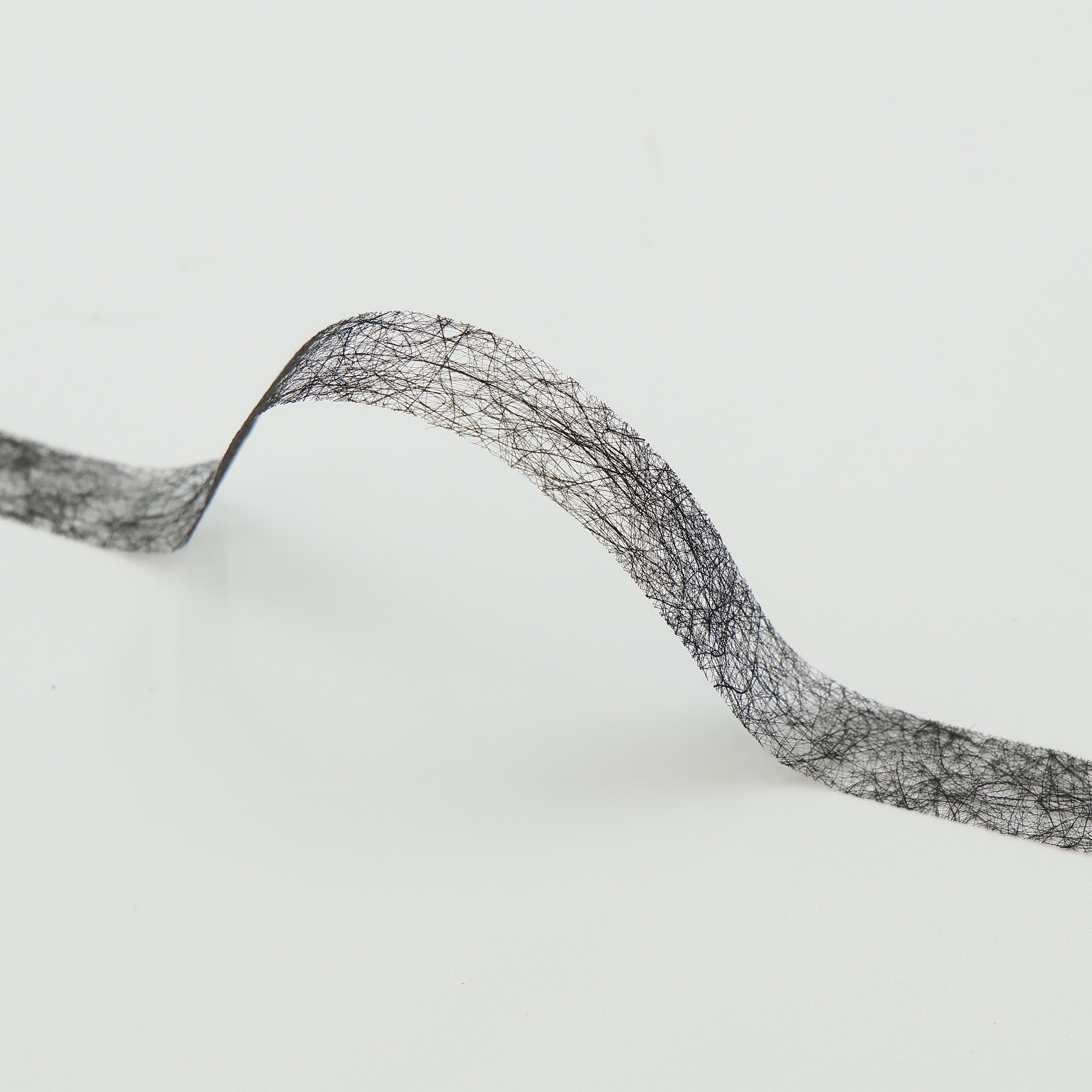 SEAMLESS IRON-ON BONDING TAPE